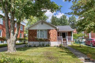 visualiser cette superbe propriété à vendre Centris #16588955 à Sherbrooke  dans la région de Sherbrooke en Estrie.