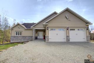 visualiser cette superbe propriété à vendre Centris #23540825 à Ascot Corner dans la région de Sherbrooke en Estrie.