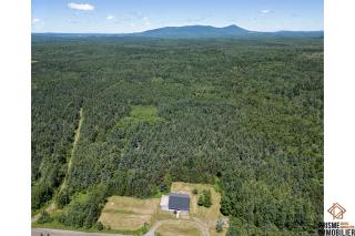 visualiser cette superbe propriété à vendre Centris #25470918 à Chartierville dans la région de Sherbrooke en Estrie.