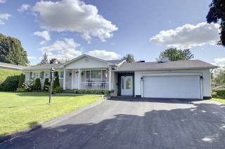 visualiser cette superbe propriété à vendre Centris #26081059 à Sherbrooke  dans la région de Sherbrooke en Estrie.