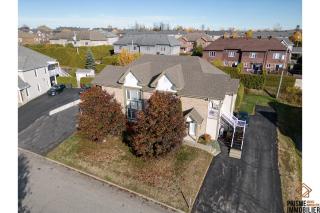 visualiser cette superbe propriété à vendre Centris #26266169 à Sherbrooke  dans la région de Sherbrooke en Estrie.