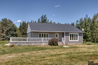 visualiser cette superbe propriété à vendre Centris #28406353 à Chartierville dans la région de Sherbrooke en Estrie.